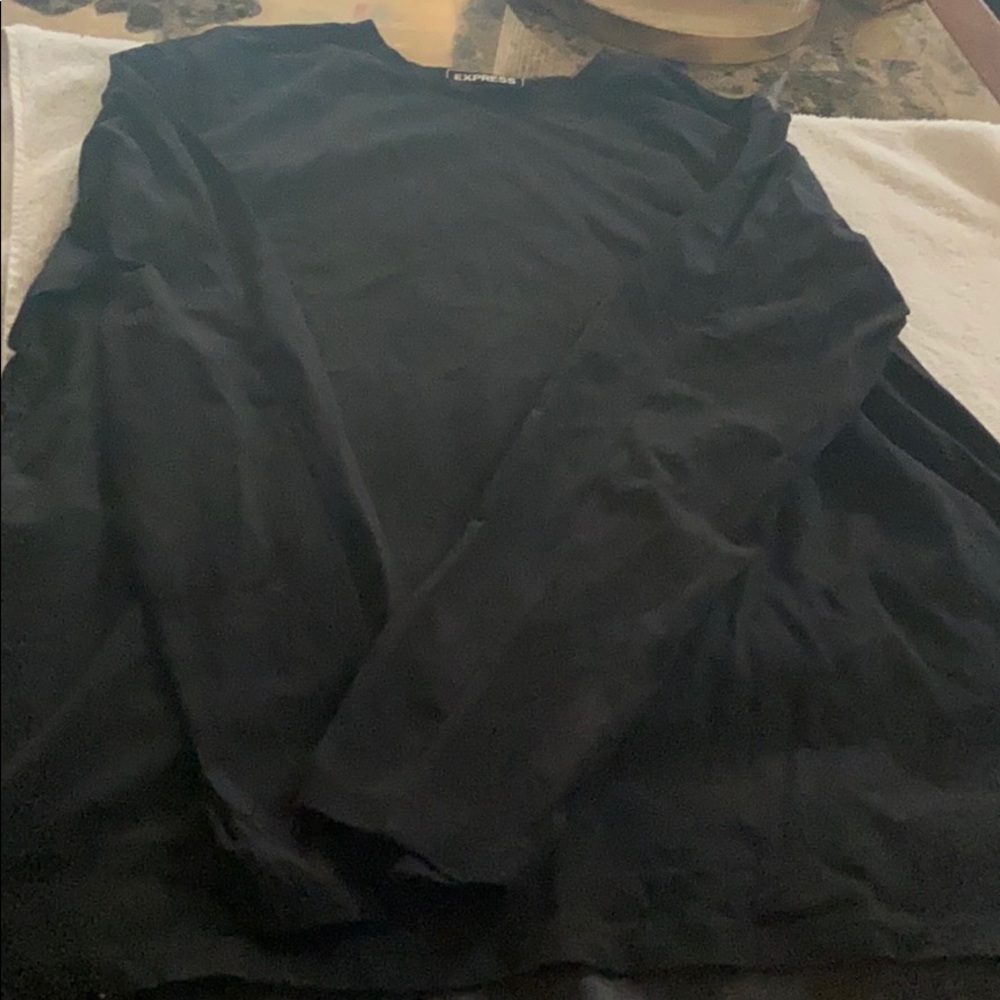 Express men’s top